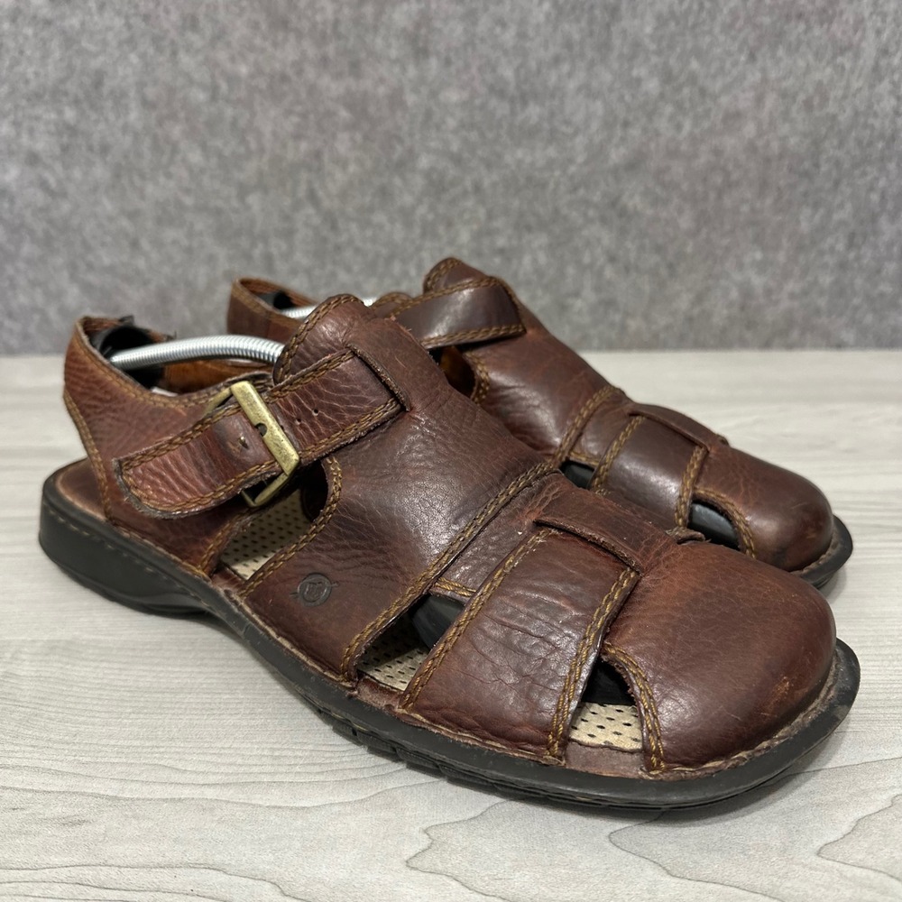 Born Fisherman Sandals Mens 13 Brown Leather Buckle Closed Toe Casual Shoes